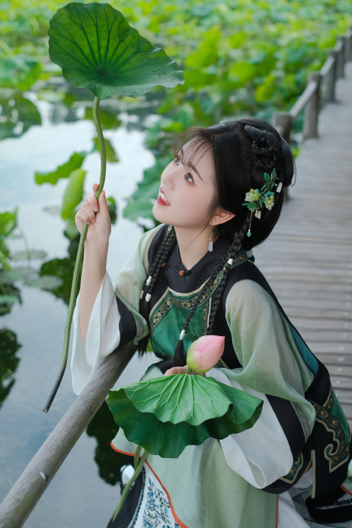 家有喜事 封面