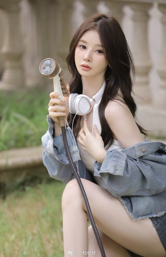 九品芝麻官