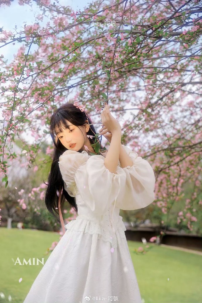 觉醒年代 封面